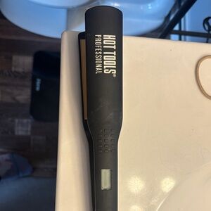 Hot Tools Professional Black Hair Straightener